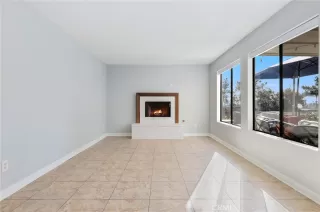 Photo #4: OC26103065 Listing 