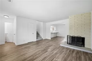Photo #2: OC26103434 Listing 