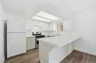 Photo #6: OC26103434 Listing 