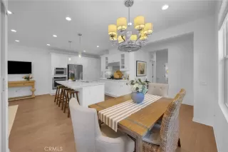 Photo #6: OC26103436 Listing