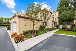 Photo #3: OC26103595 Listing