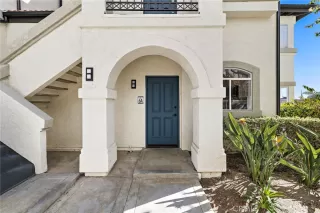 Photo #2: OC26103721 Listing 