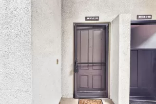 Photo #2: OC26103755 Listing