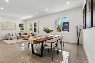 Photo #6: OC26104366 Listing 
