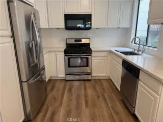 Photo #3: OC26104761 Listing 
