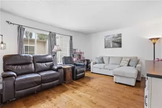 Photo #3: OC26104805 Listing 