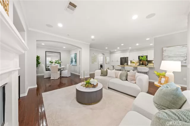 MLS: OC26104898 Condo For Sale