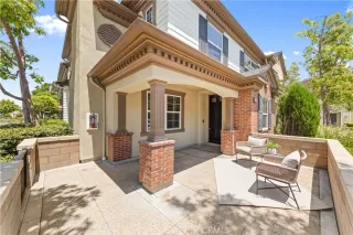 Photo #4: OC26104898 Listing 