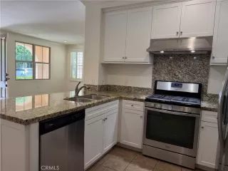 Photo #5: OC26105023 Listing