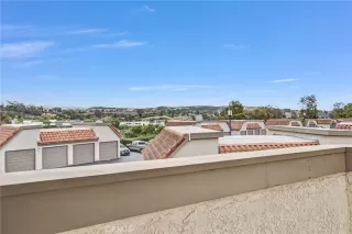 Photo #2: OC26105091 Listing