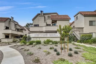 Photo #3: OC26105091 Listing