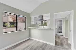 Photo #6: OC26105091 Listing