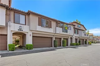 Photo #3: OC26105260 Listing