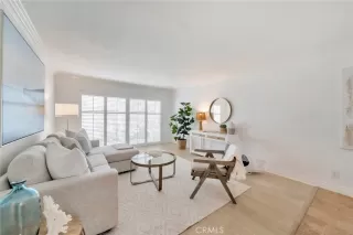 Photo #3: OC26105277 Listing