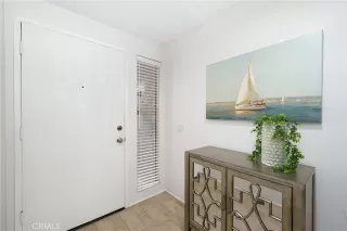 Photo #6: OC26105602 Listing 