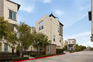 Photo #1: OC26105983 Listing 