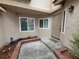 Photo #2: OC26106290 Listing 