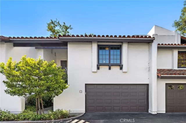 MLS: OC26106392 Condo For Sale