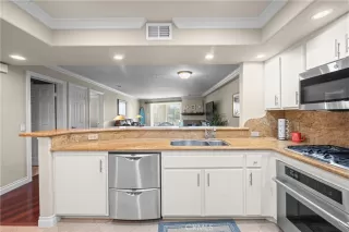 Photo #6: OC26106612 Listing 