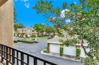 Photo #2: OC26106778 Listing