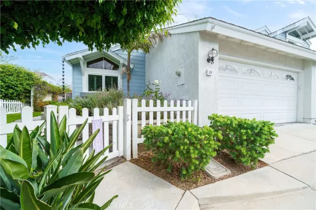 MLS: OC26106803 Condo For Sale