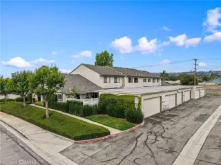 Photo #1: OC26106926 Listing