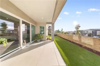 Photo #5: OC26106995 Listing 