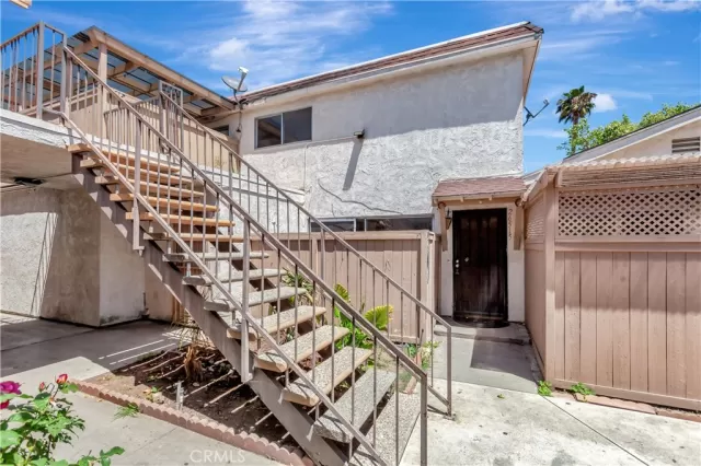 MLS: OC26107089 Condo For Sale