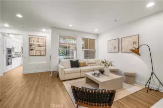 Photo #1: OC26107162 Listing