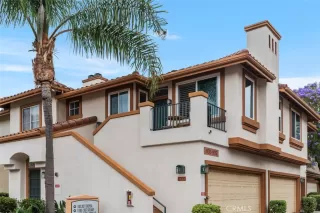 Photo #2: OC26107210 Listing