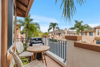 Photo #4: OC26107210 Listing