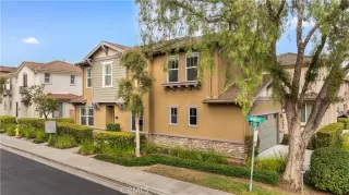 Photo #2: OC26107553 Listing