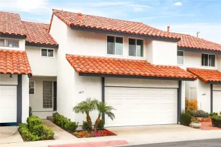 Photo #1: OC26107872 Listing