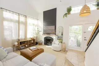 Photo #2: OC26107903 Listing