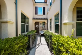 Photo #1: OC26107967 Listing