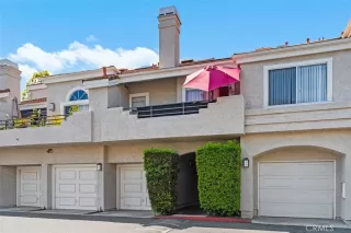 More Details about MLS # OC26108292 : 25071 CALLE PLAYA #E