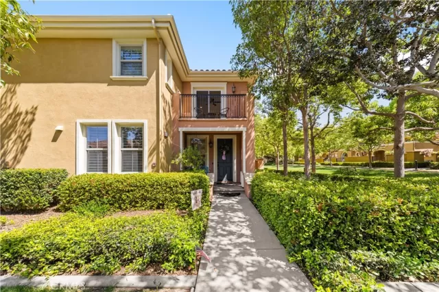 MLS: OC26108544 Condo For Sale