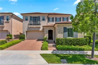 Photo #1: OC26109384 Listing