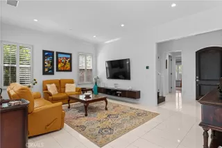 Photo #5: OC26109384 Listing