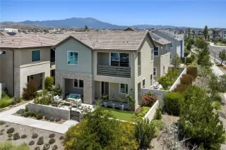 Photo #2: OC26109526 Listing