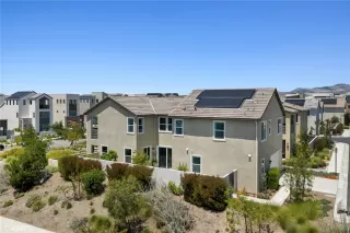 Photo #3: OC26109526 Listing