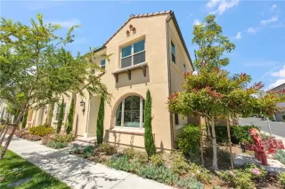 Photo #1: OC26109691 Listing 