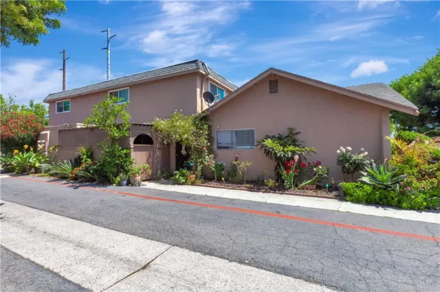 MLS: OC26109779 Condo For Sale