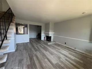 Photo #2: OC26109962 Listing