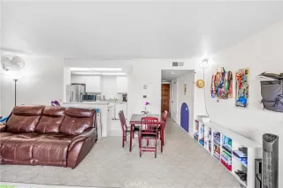 Photo #3: OC26109994 Listing