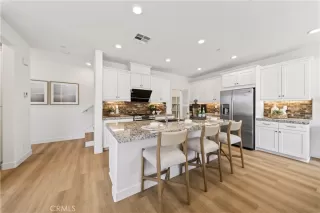 Photo #4: OC26110092 Listing 