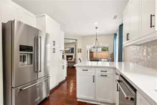 Photo #2: OC26110163 Listing