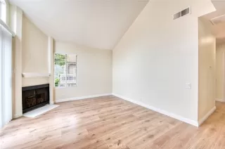 Photo #6: OC26110354 Listing 