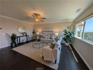 Photo #4: OC26110535 Listing 