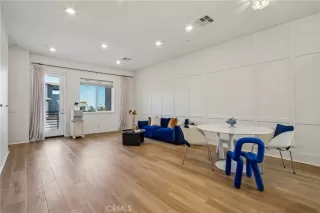 Photo #3: OC26110695 Listing